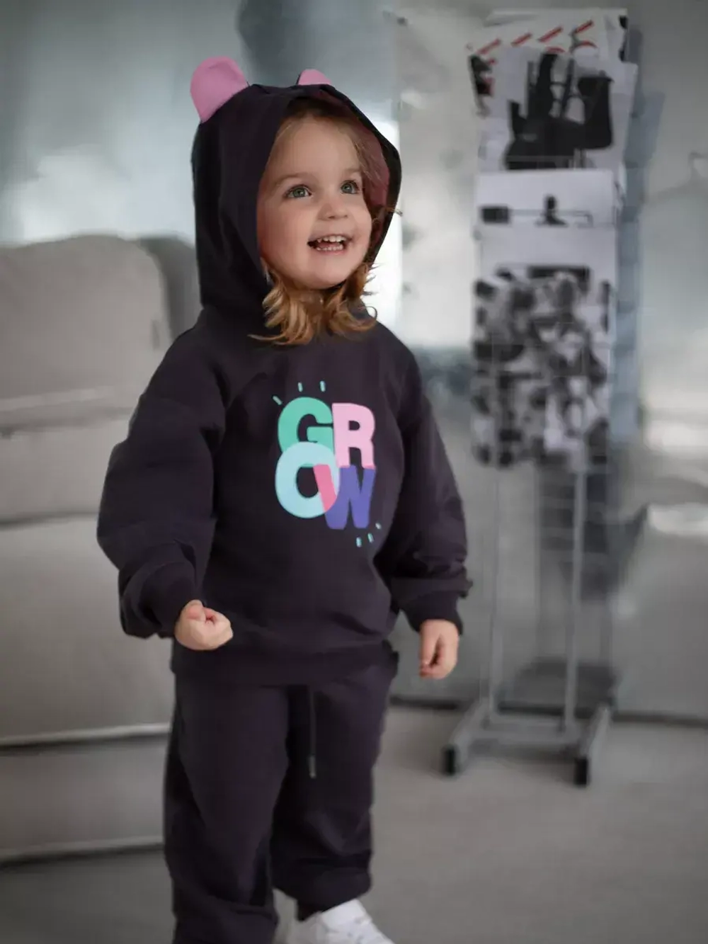 Костюм для девочки на весну, худи и штаны