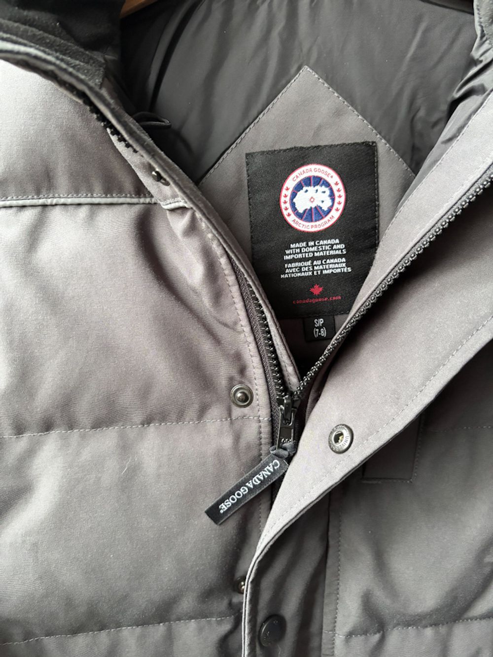 Пуховая куртка Canada Goose, 128