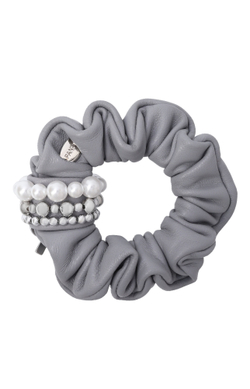 Кожаная резинка серого цвета