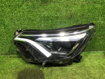 Фара левая Toyota Rav 4 CA40 (2015-2019) LED