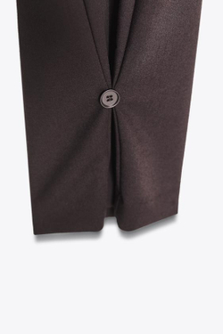 ZARA БРЮКИ СО СКЛАДКАМИ, ПУГОВИЦЕЙ СНИЗУ, ТЕМНО-БОРДОВЫЙ