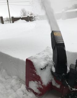 Снегоуборщик CANADIANA CL61900R