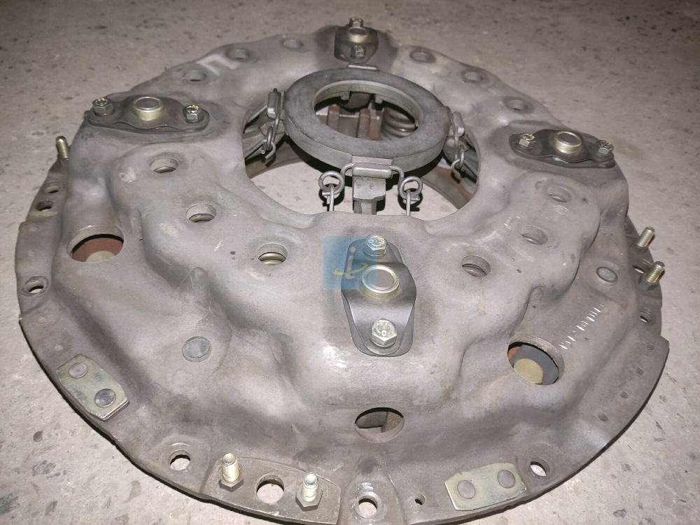 Диск сцепления нажимной с кожухом в сборе 151.1601090-10