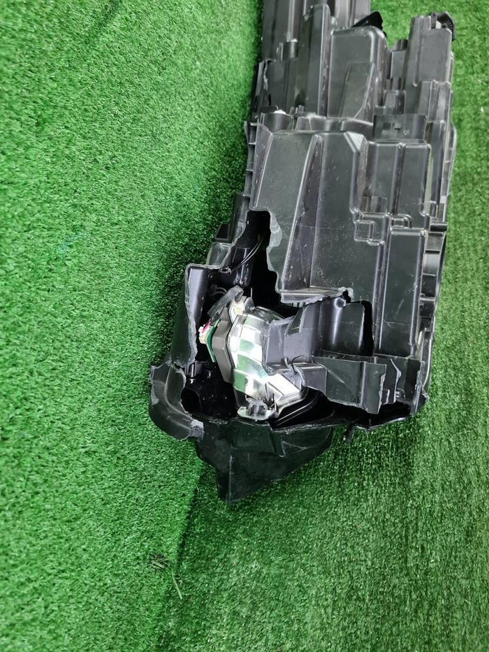 Битая Фара правая EXEED VX (2021-2024) LED