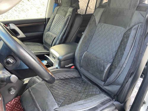 DD - Z2 Черный / Комплект чехлов на сиденья, ткань черная, строчка черная, замша, 5 предметов, серия: ком-фо (за комплект)