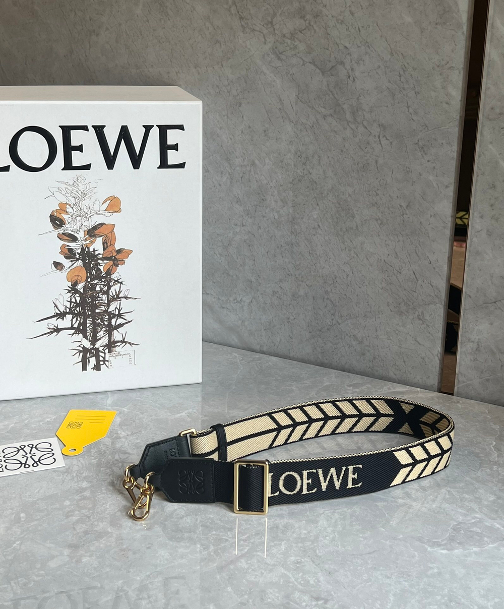Loewe Strap (4 colors)