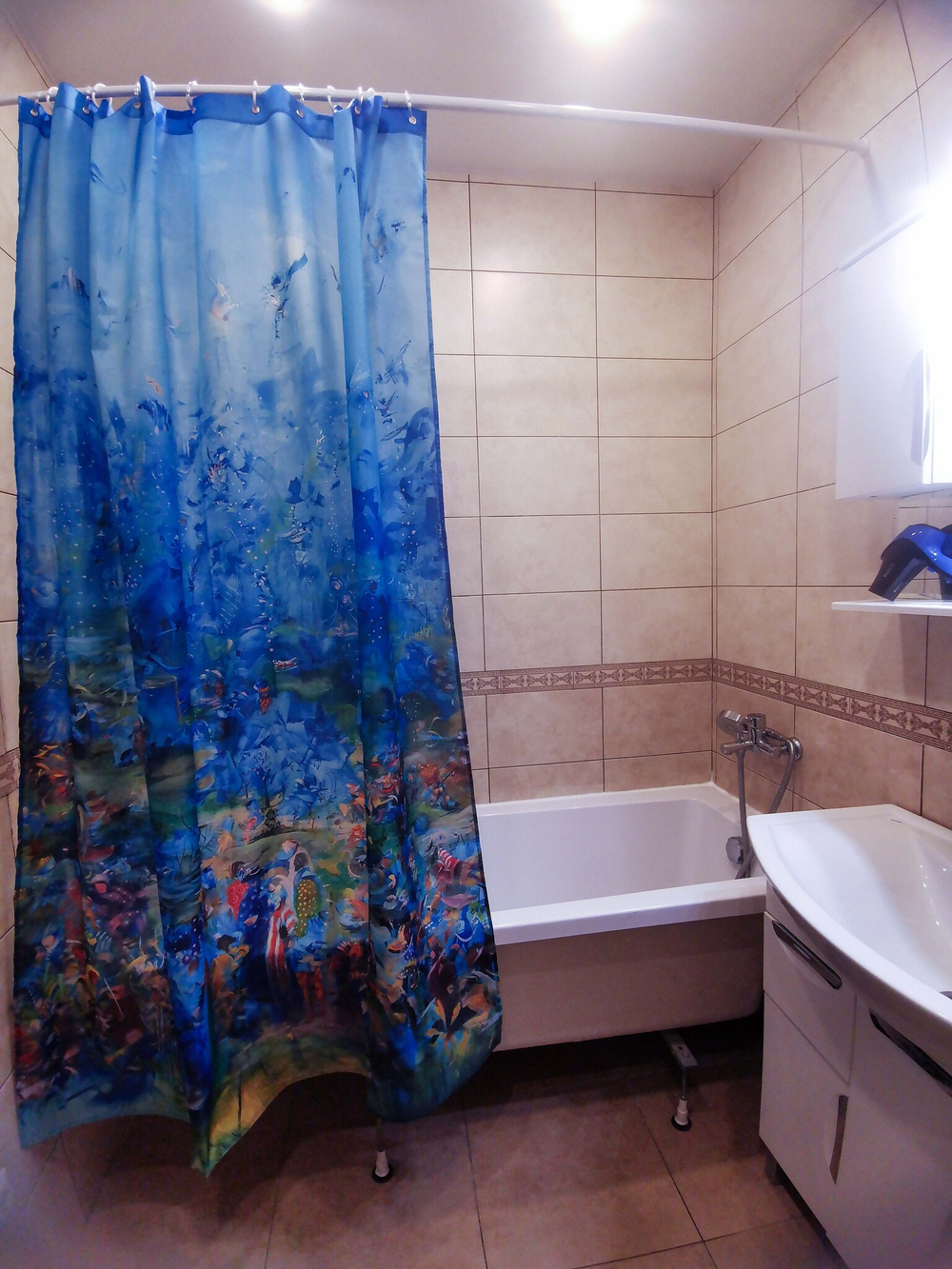 Штора "Стражи ворот", по мотивам картины "Привратники" американского художника иранского происхождения Али Банисадра