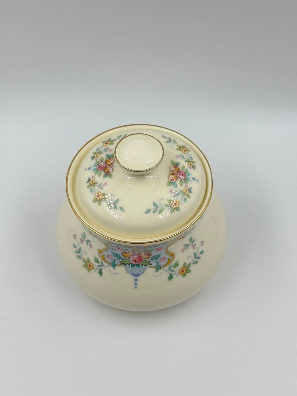 Сахарница Royal Doulton The Romance Collection, Juliet