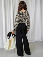 Костюм для девочки демисезонный