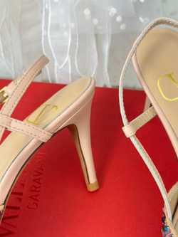 Valentino Vlogo Pump 8 cm
