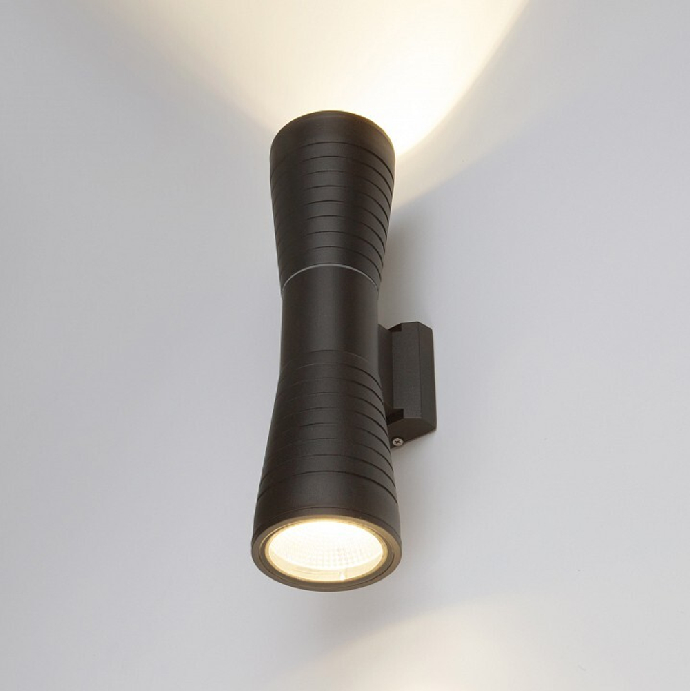 Уличный настенный светильник Elektrostandard 1502 TECHNO LED черный