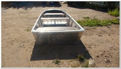 Алюминиевая моторно-гребная лодка Вятка Профи 37-Т