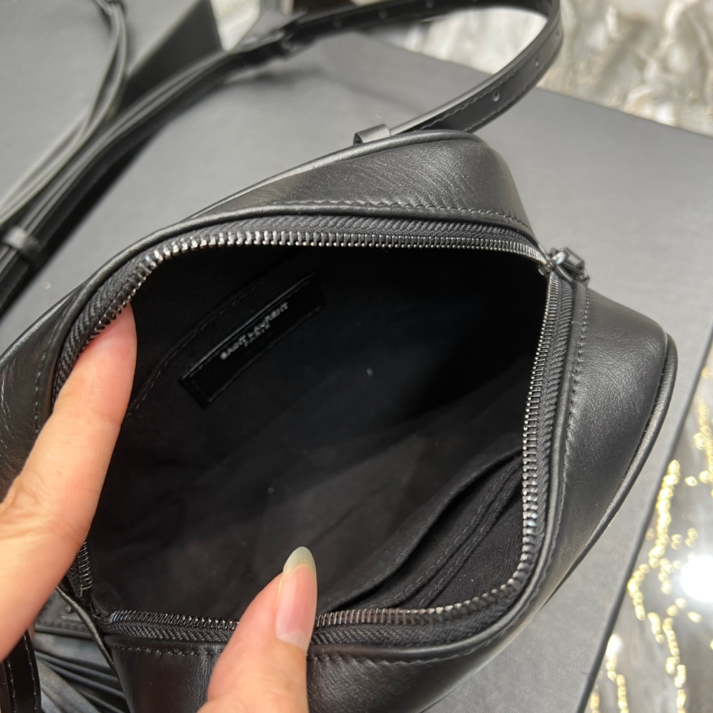 Saint Laurent Lou Belt Bag
