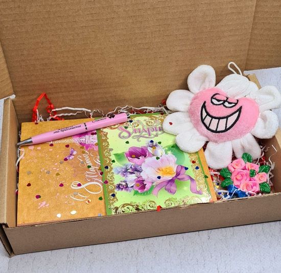 Набор в подарок на 8 марта "Тюльпан" (магнит в подарок)