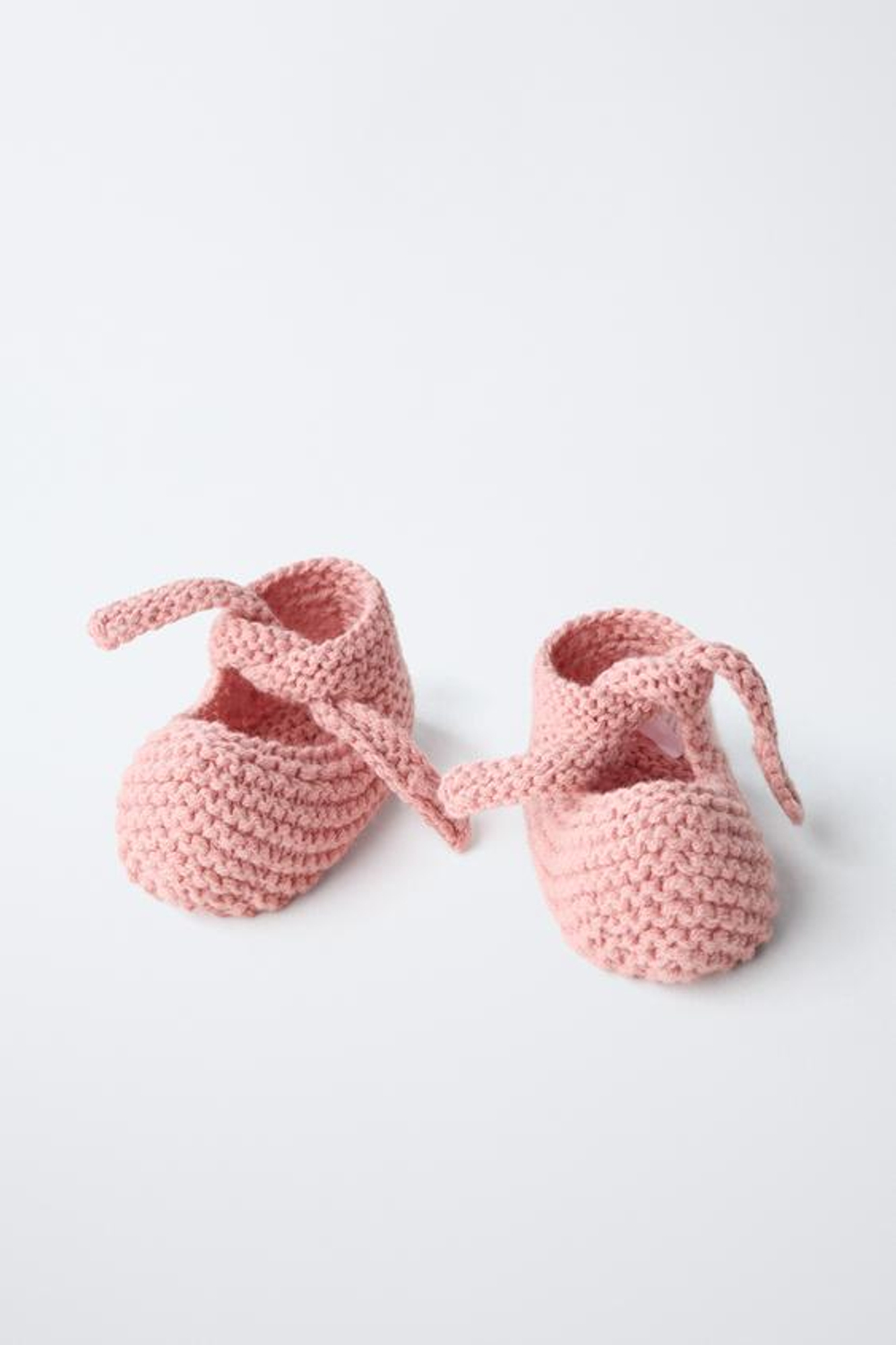 ZARA ПИНЕТКИ С ЗАВЯЗКАМИ, РОЗОВЫЙ