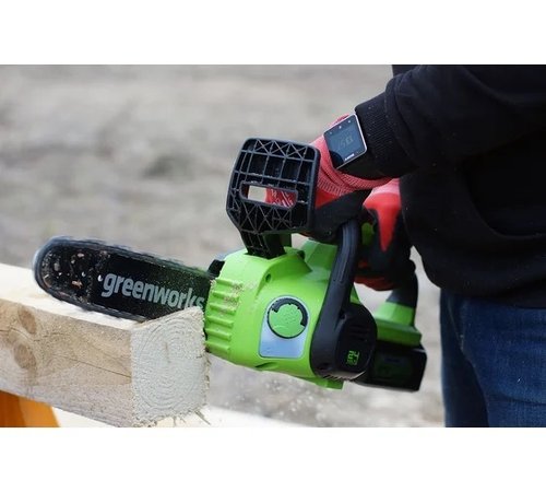 Пила цепная аккумуляторная GREENWORKS 24 V с акб и з/у   2007707UA