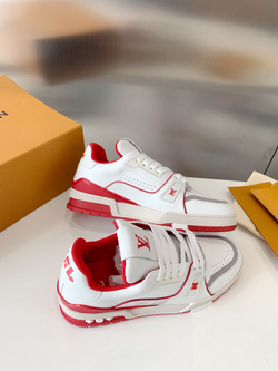 Louis Vuitton Trainer Sneaker