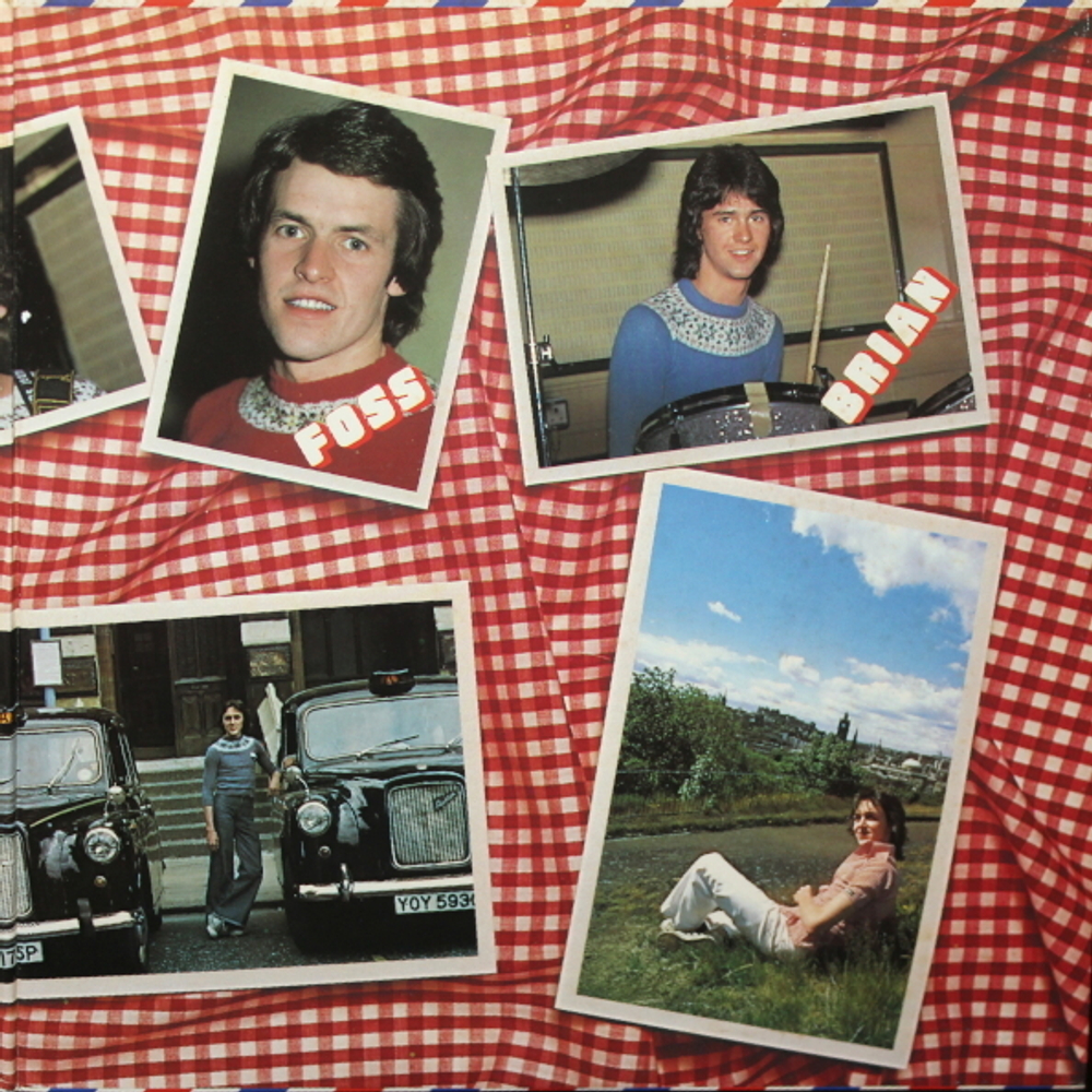 Pat McGlynn's Scotties / Pat McGlynn's Scotties (LP+7" Flexi Vinyl Single)