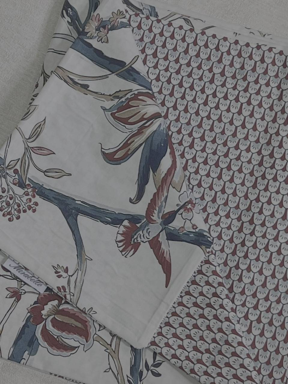 Постельное белье семейное Mirabello Life бело-розовое