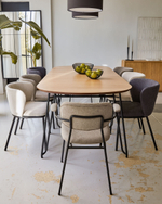 Стол Novaks 120 (200) х120 черный, шпон дерева