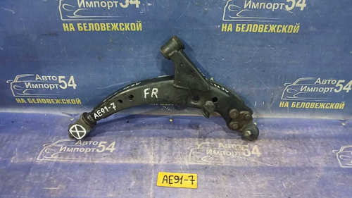 Рычаг передний правый TOYOTA LEVIN 1990