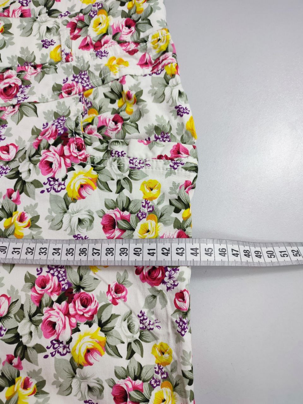 Штаны с цветочным принтом 46-48 размер