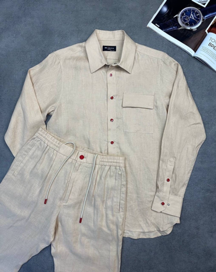 Льняной костюм Kiton