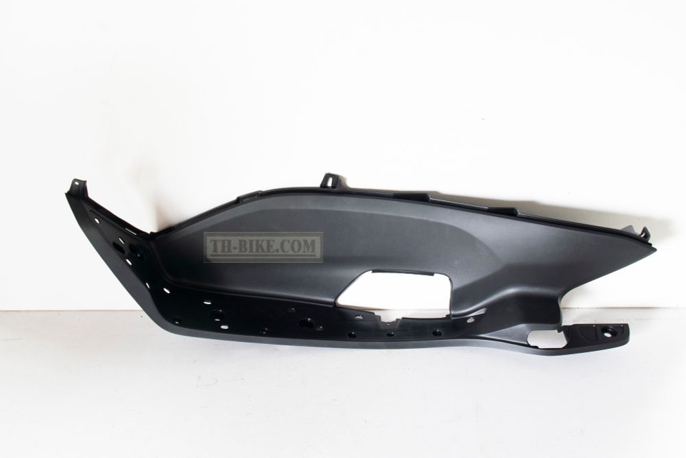 64321-KWN-710ZC. STEP, L. FLOOR *NH1*