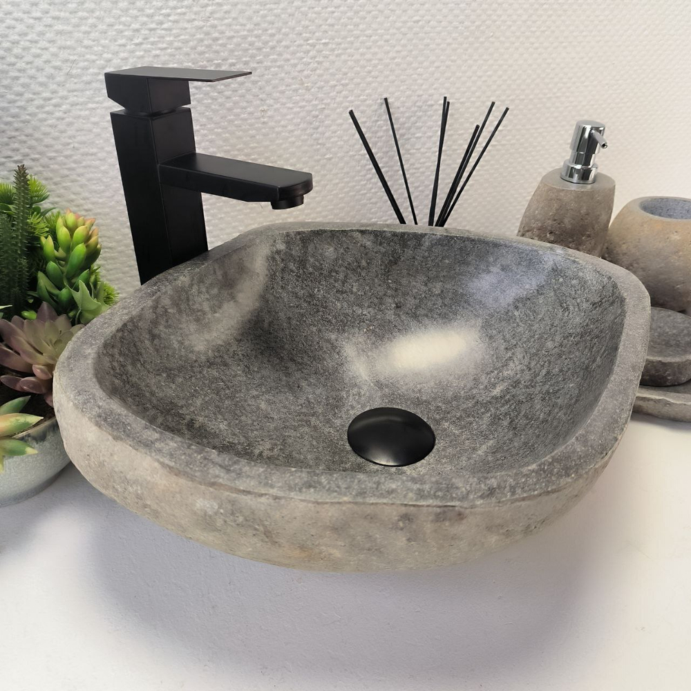 Раковина из речного камня RS63885 (42*36*16) 0120