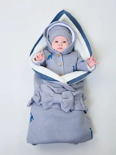 Конверт на выписку для новорожденных утепленный мехом