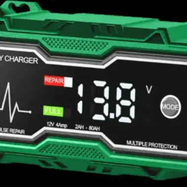 Устройство зарядное импульсное для АКБ RockFORCE RF-1204