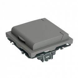 Розетка с заземлением и со шторкой, с крышкой Stekker Эмили 49956