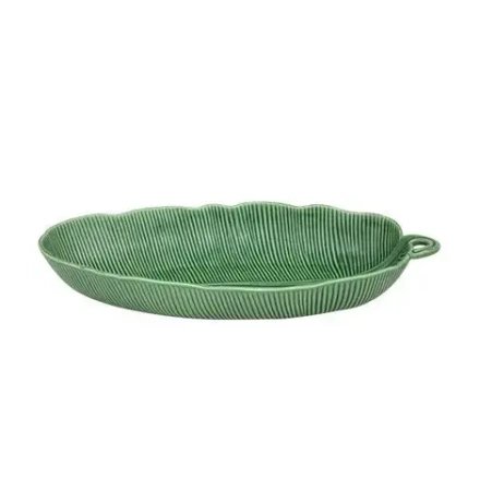Блюдо-лист глубокое Bordallo Pinheiro Banana (53 x 28.6 см)