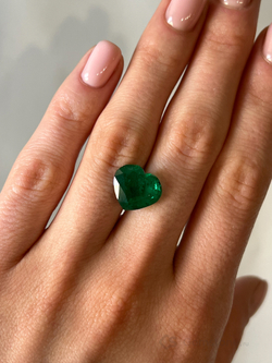 Изумруд, Сердце, 1 шт / 5,2 карат, Колумбия