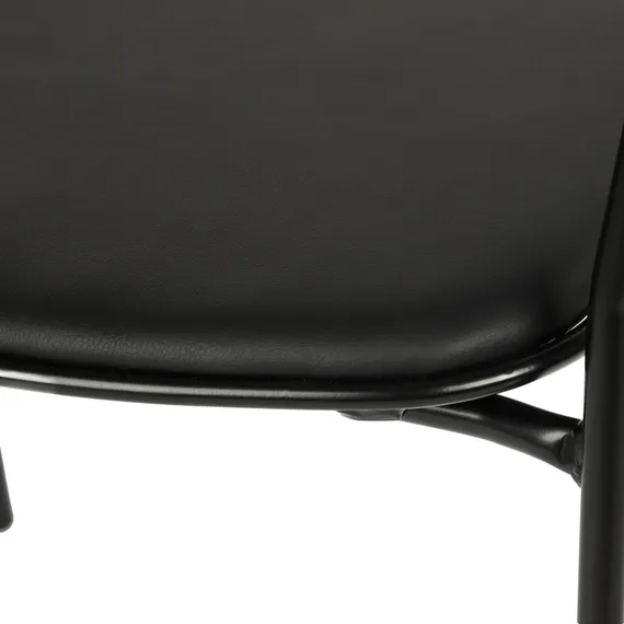 Стул Vivo Armchair черный с мягкой подушкой