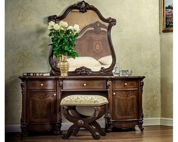 Стол туалетный  ИЛОНА с пуфом и зеркалом караваджо