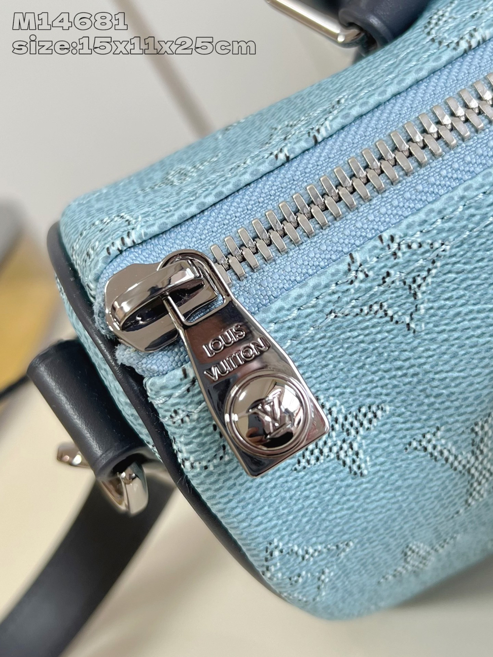 Louis Vuitton Keepall 25