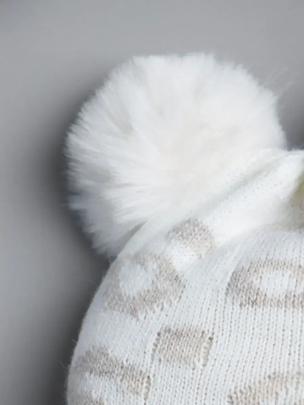 Зимняя шапка для девочки и снуд