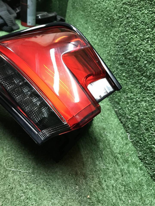 Фонарь левый внешний Lexus NX 1 (2017-2021)