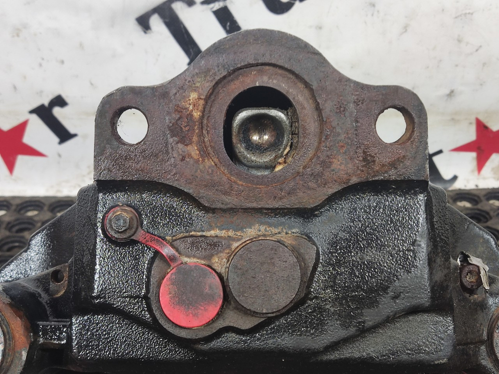 Суппорт задний правый 2023г.