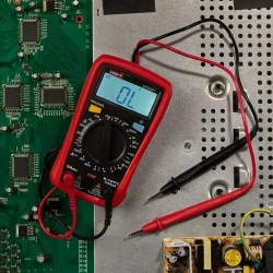 Цифровой мультиметр UT33C+ UNI-T оригинал температура автоотключение подсветка прозвонка