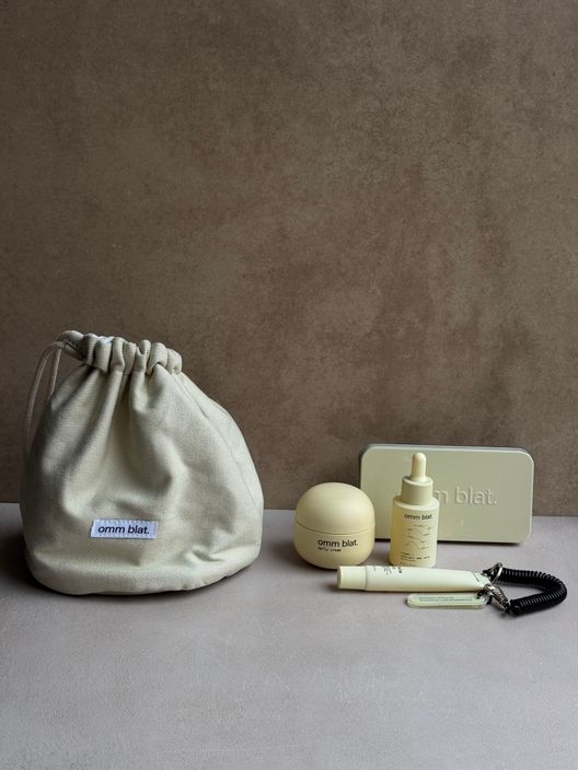 Набор с косметичкой OMM BLAT / OMM BLAT