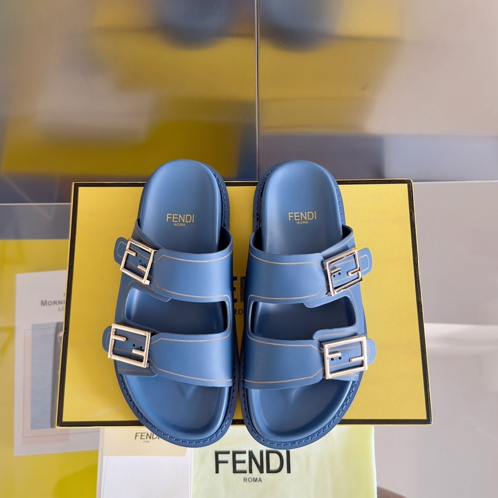 Fendi Feel Slides