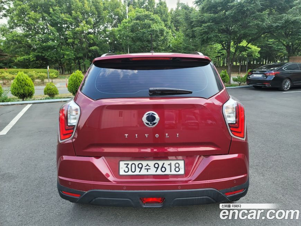 KG Mobility (Ssangyong) Very New Tivoli Бензин 1.5 2WD (01.2020)