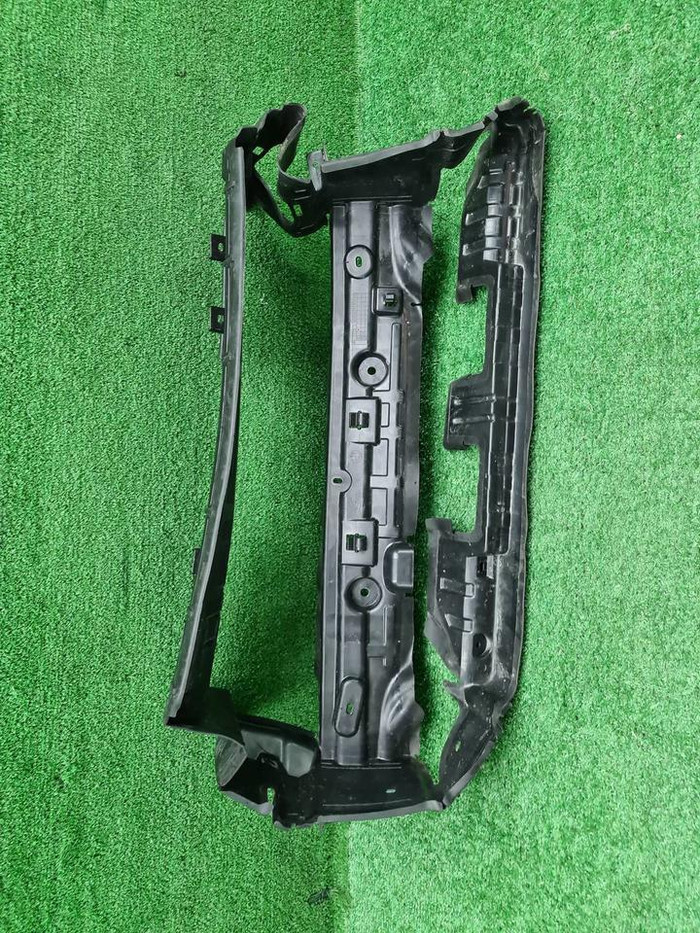 Воздуховод радиатора BMW 4er G22 (2020-н.в.)