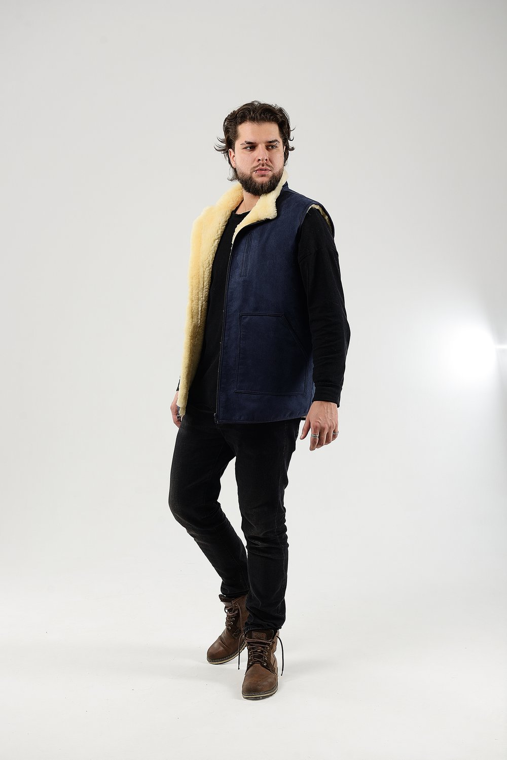 Жилет мужской из согревающей овчины
