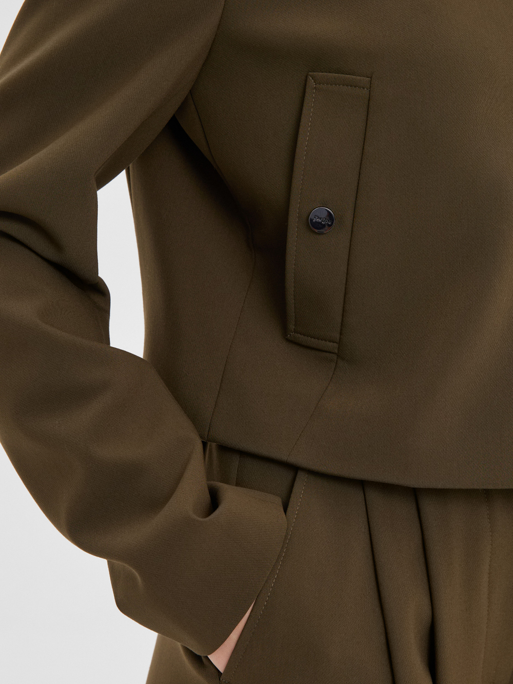 Жакет J24157-803 N.O.M.I