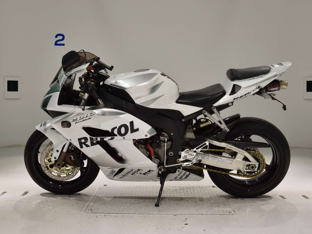 Honda CBR1000RR , 2004