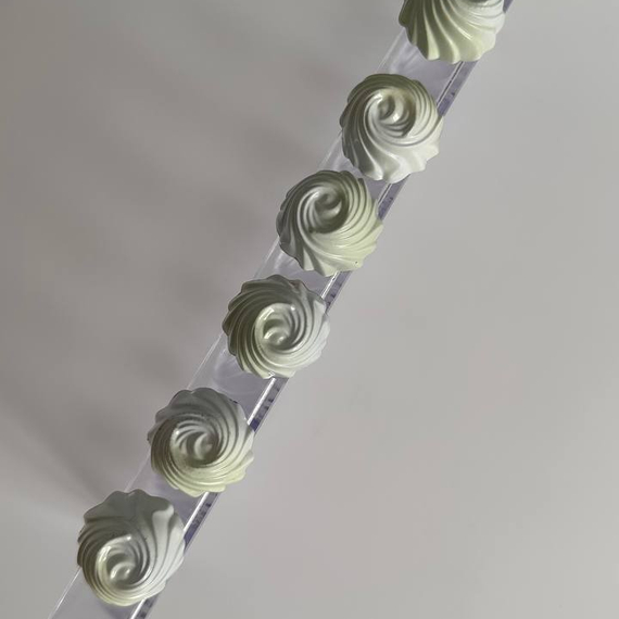 111 | Форма для шоколадных конфет (275*135 мм)