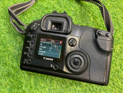 Canon EOS D30 Kit 24-58mm 3.5-4.5 Покупка/Продажа